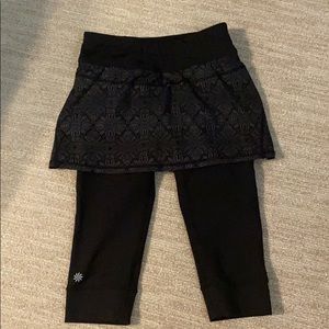 Athleta 2 in 1 Capri with skirt